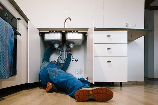 Professional Leak Detection technician working in Lebanon, NH